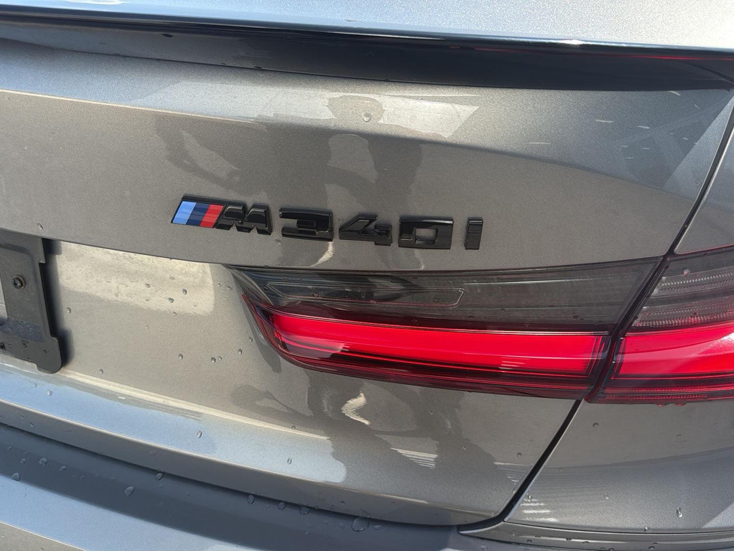 Used 2022 Oxide Grey Metallic BMW M340i image 12