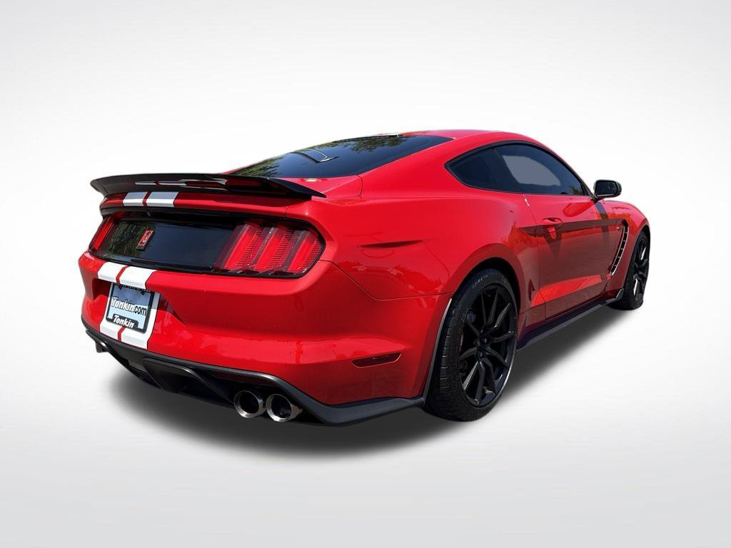 Used 2016 Race Red Ford Shelby GT350 image 7
