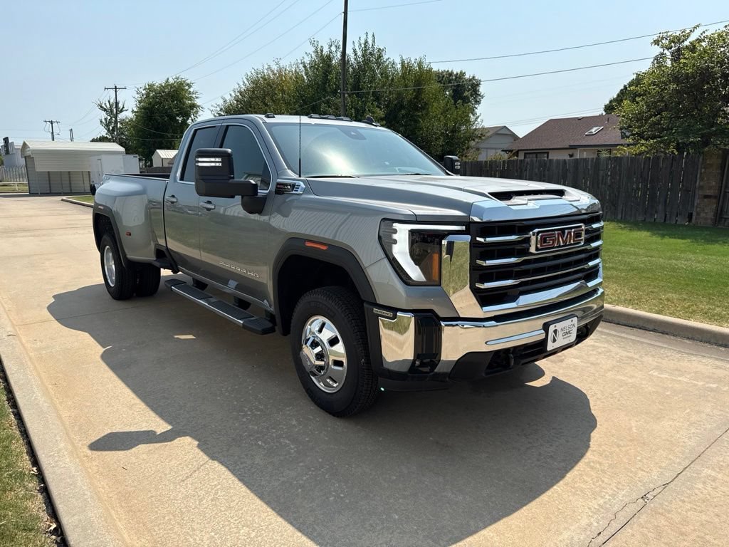 2026 GMC Sierra 3500HD SLE - Photo 7