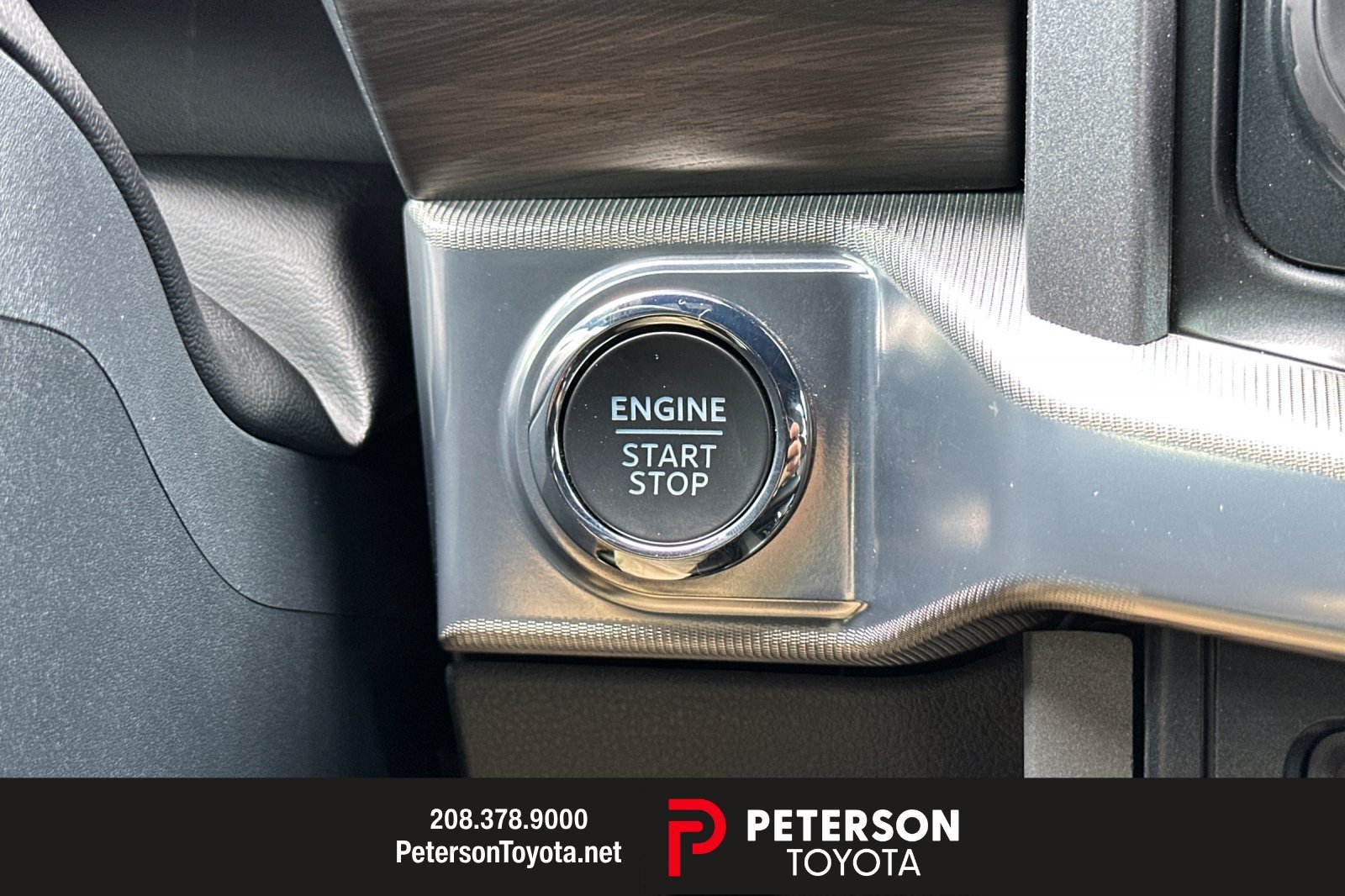 Used 2025 Black Ford Lariat image 21
