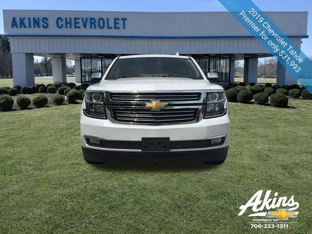 Certified Used 2019 IRIDESCENT PEARL TRICOAT Chevrolet Premier image 2