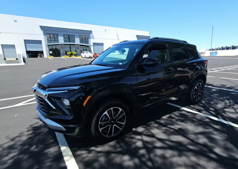 2025 Chevrolet Trailblazer LT AWD's photo
