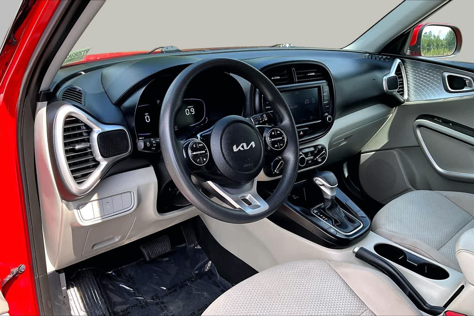 Used 2023 Inferno Red Kia LX image 17