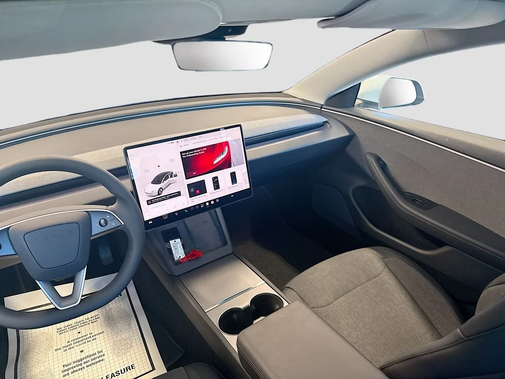 Used 2025  Tesla Standard image 20