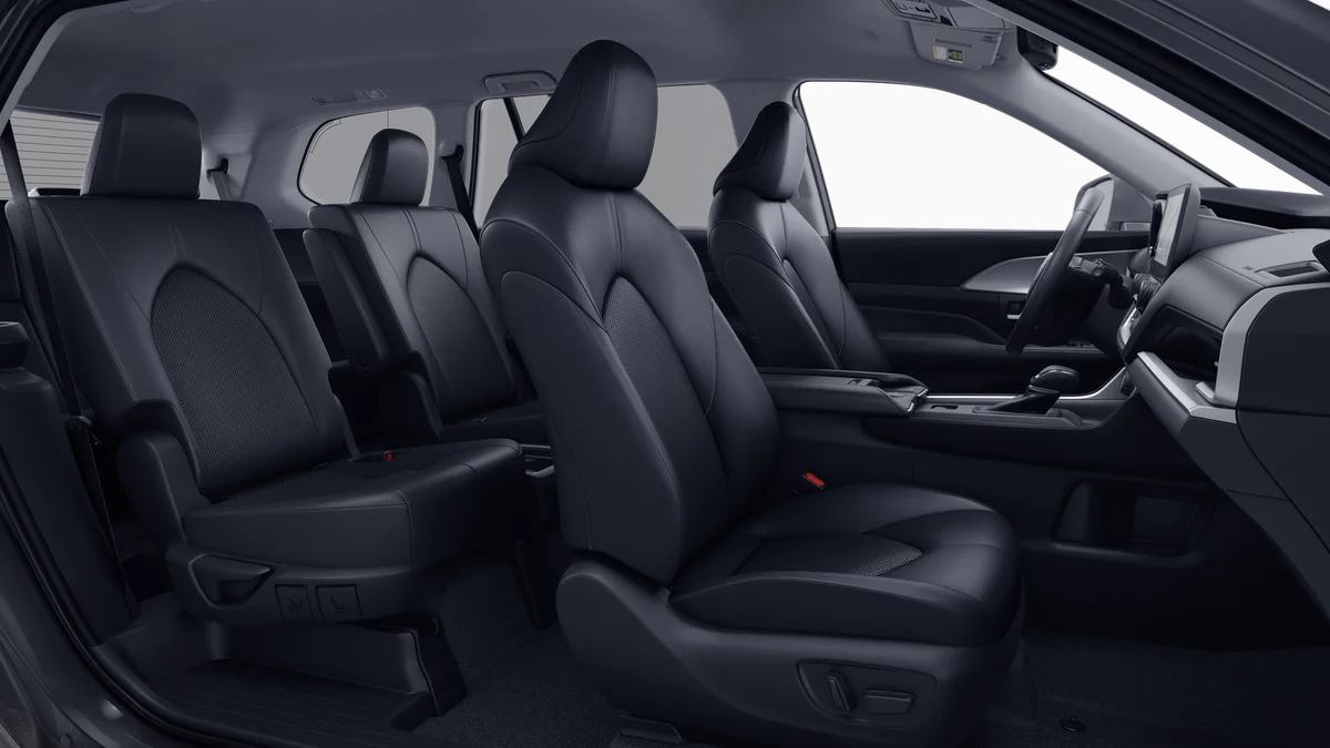 New 2026 Midnight Black Metallic Toyota XLE image 20