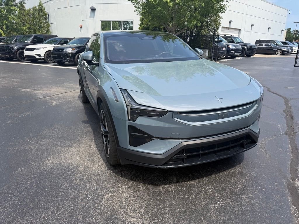 Used 2025  Polestar Long Range Dual Motor image 4