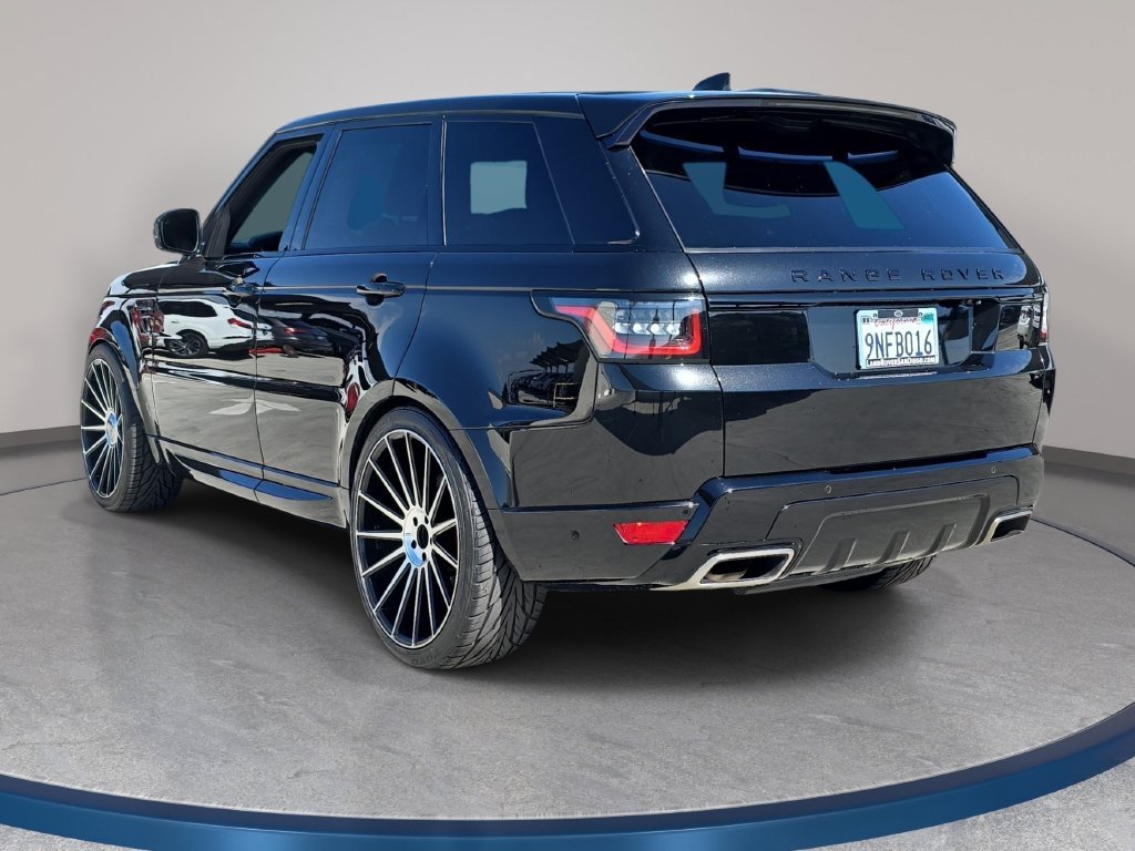 Certified Used 2022 Santorini Black Metallic Land Rover HSE Dynamic image 8
