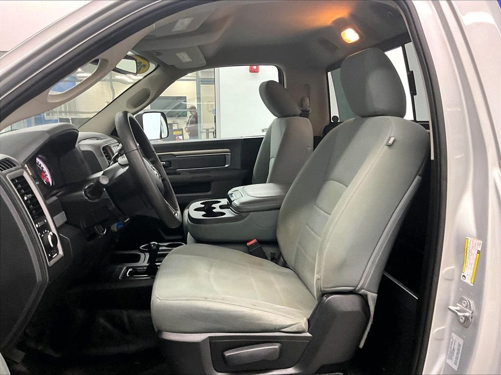 Used 2017 Bright Silver Clearcoat Metallic Ram Tradesman image 10