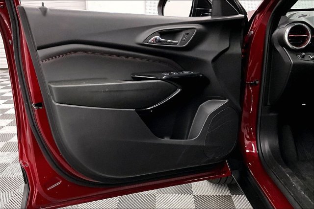 Used 2025 Crimson Metallic Chevrolet 2RS image 21