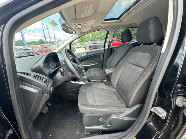 Used 2019 Black Ford SE image 21