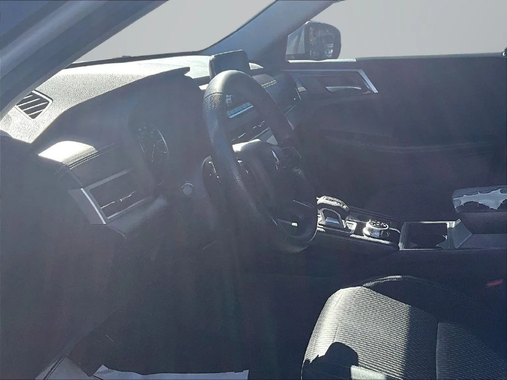 Used 2022 Gray Mitsubishi ES image 15