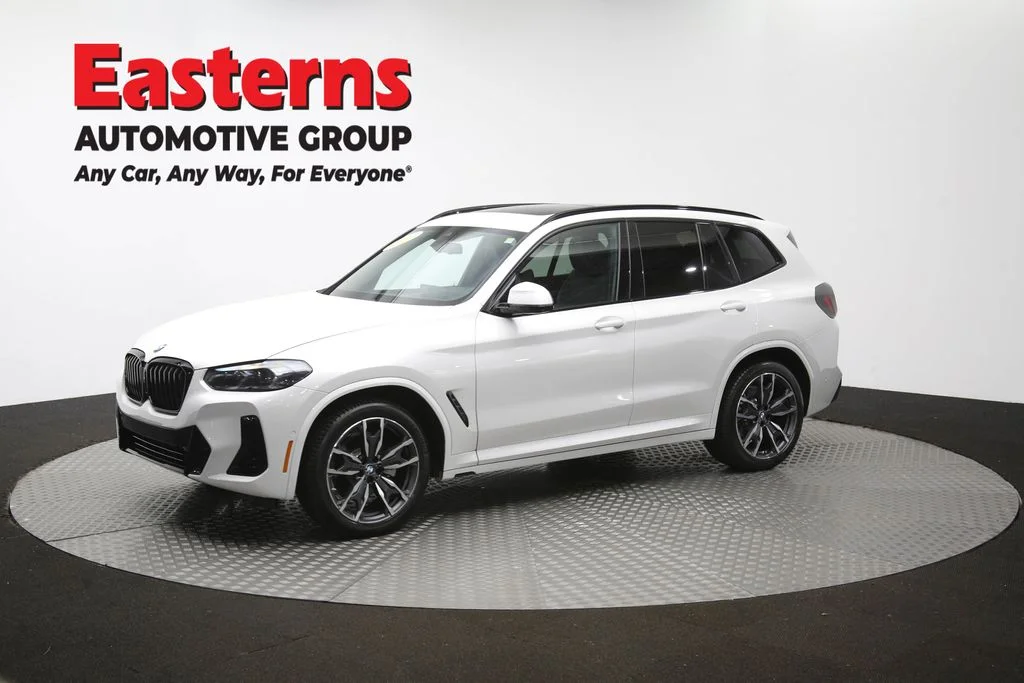 Used 2023 White BMW xDrive30i image 59