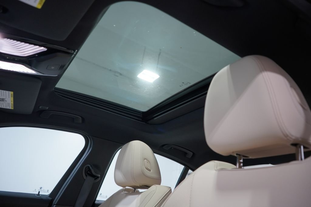 New 2026 Blue Metallic BMW 330i image 9