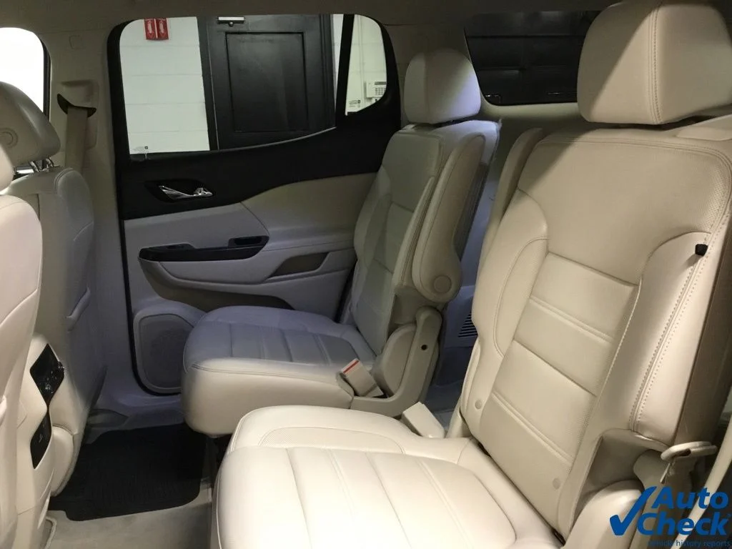 2020 GMC Acadia Denali - Photo 31