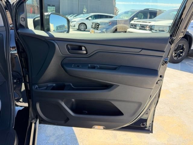 Used 2024 Black Honda EX-L image 17