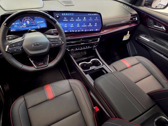 2027 Chevrolet Traverse RS - Photo 15