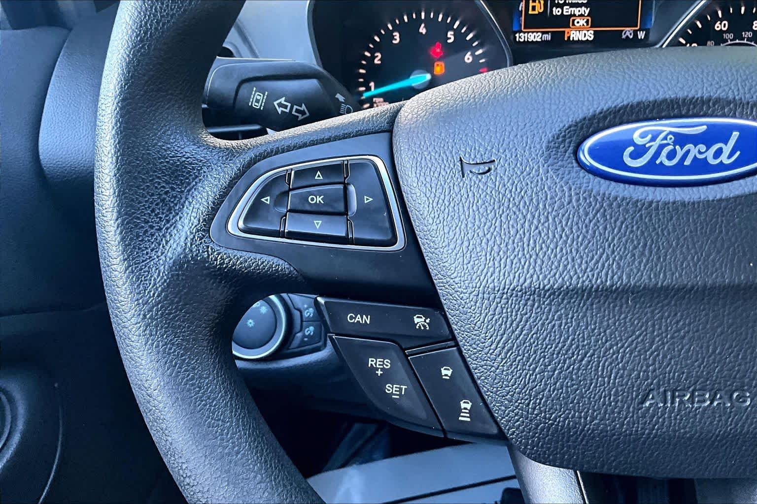Used 2019 Magnetic Metallic Ford SE image 24