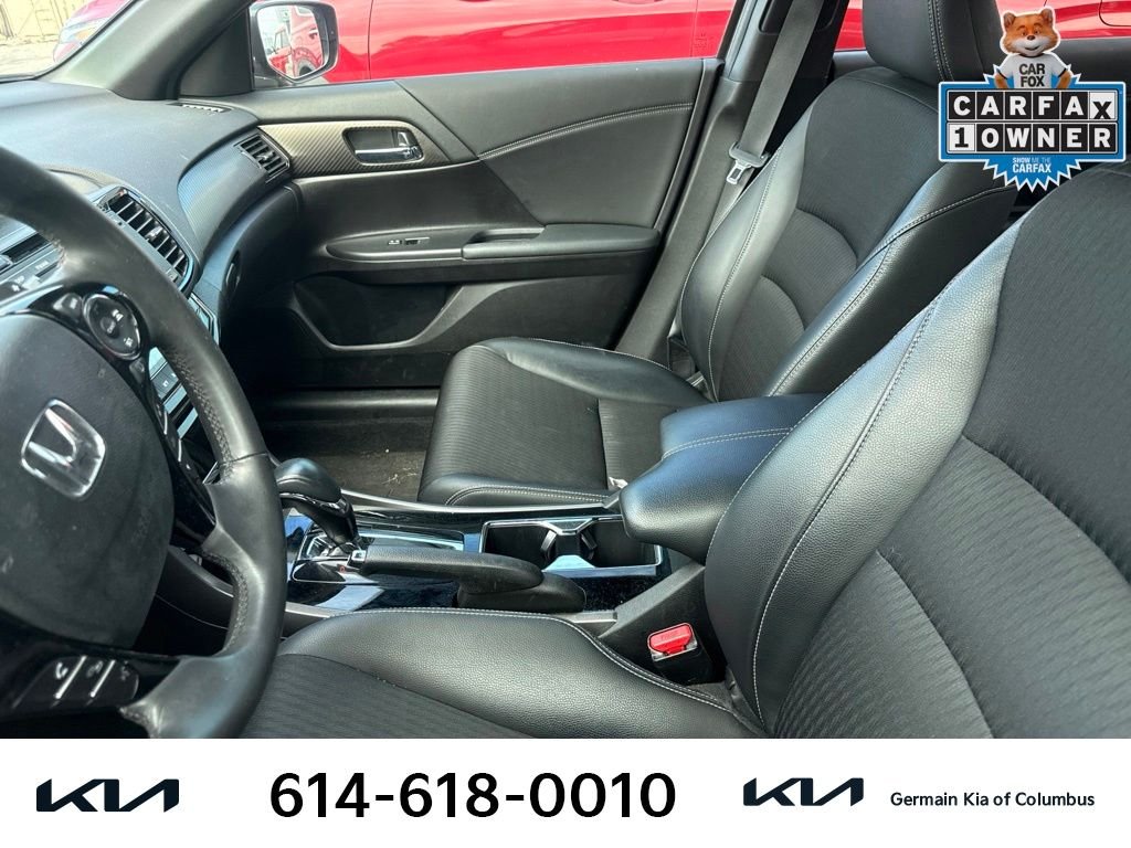Used 2017  Honda Sport image 7