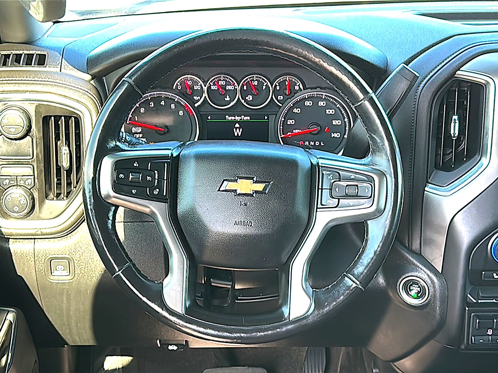 Used 2019 HAVANA BROWN METALLIC Chevrolet LT image 21