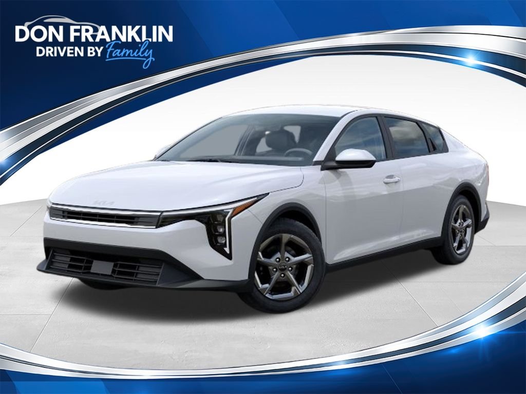 New 2026 Snow White Pearl Kia LXS image 1