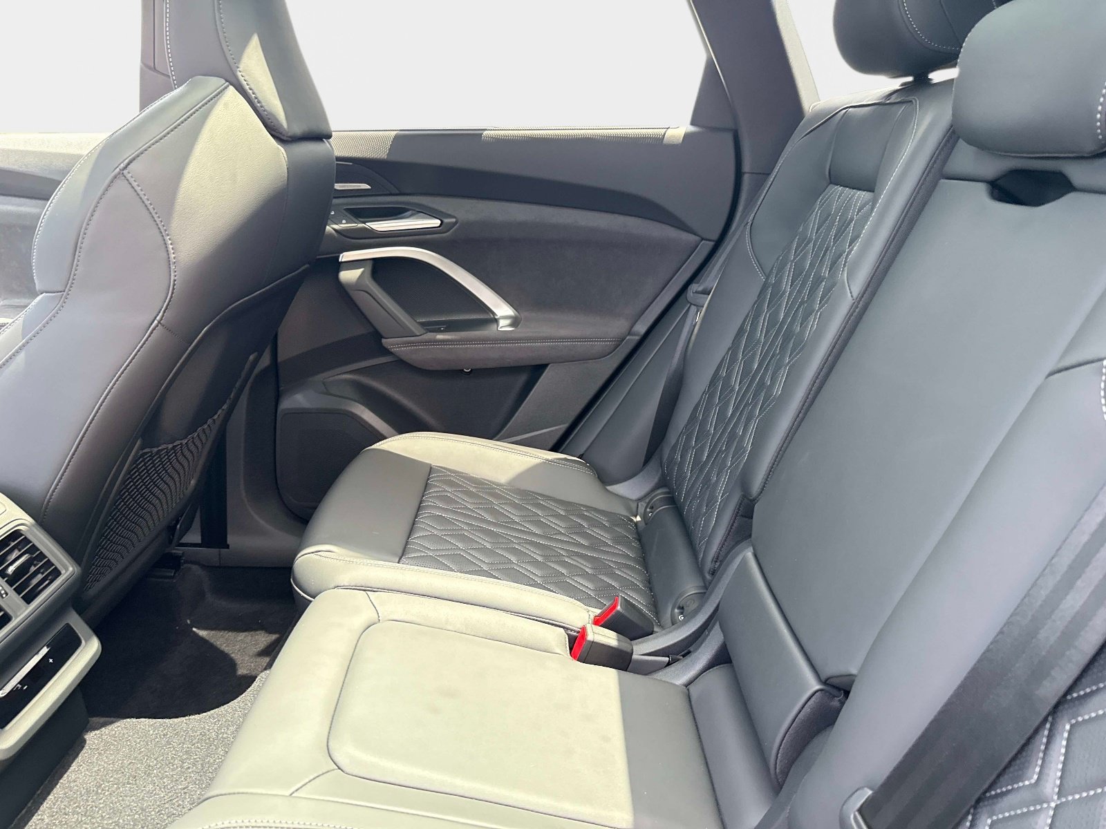 2026 Audi SQ5 Premium Plus - Photo 13