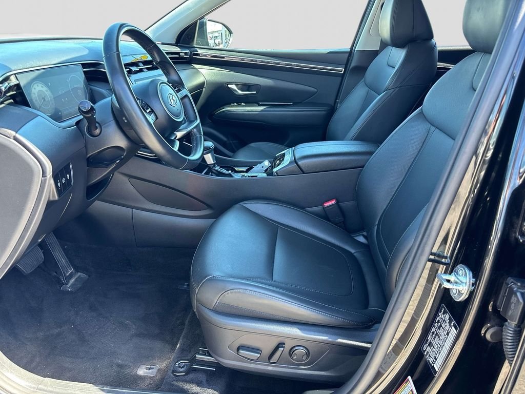 Used 2023 Black Hyundai XRT image 6