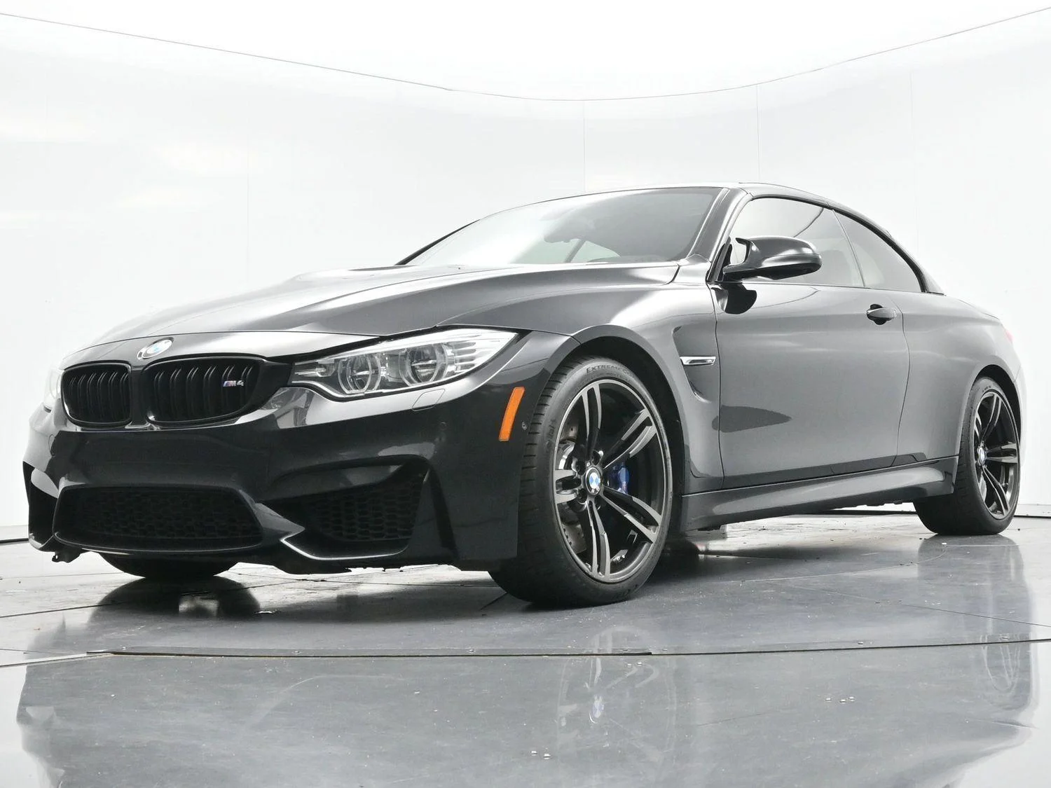 Used 2015 Black Sapphire Metallic BMW M4 image 45