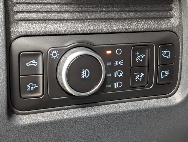 New 2026 Oxford White Ford F-250® Lariat® image 51