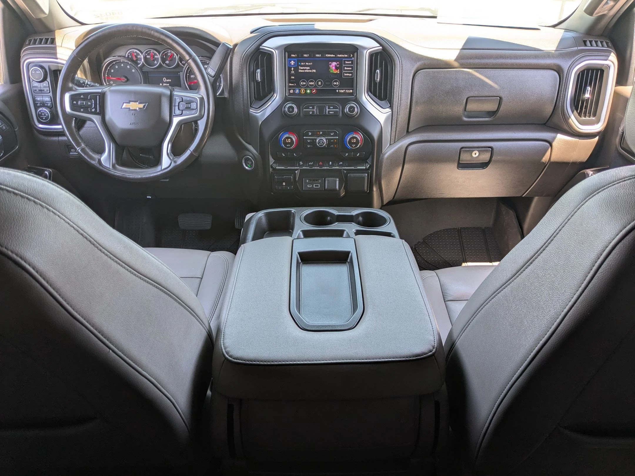Used 2022 Summit White Chevrolet LT image 27