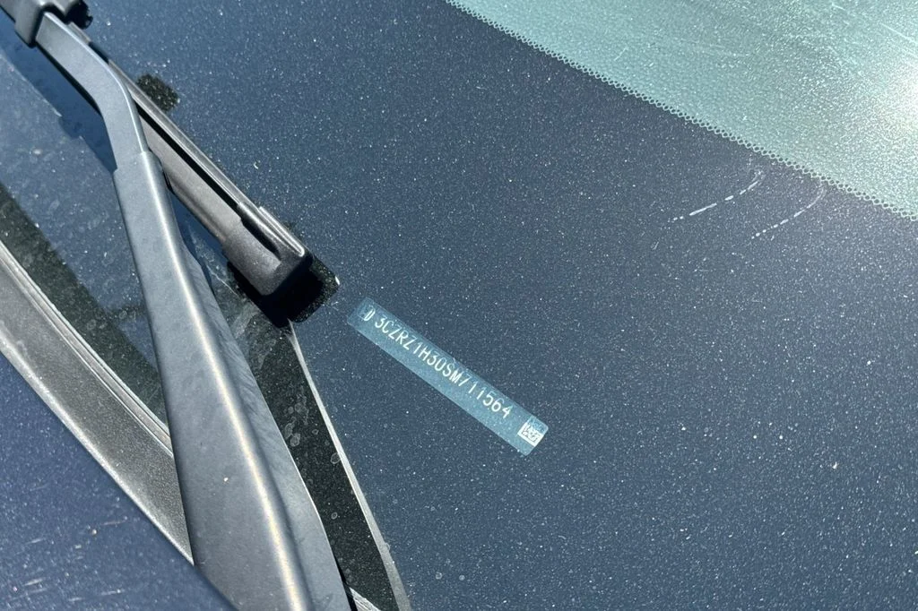 Certified Used 2025  Honda LX image 8