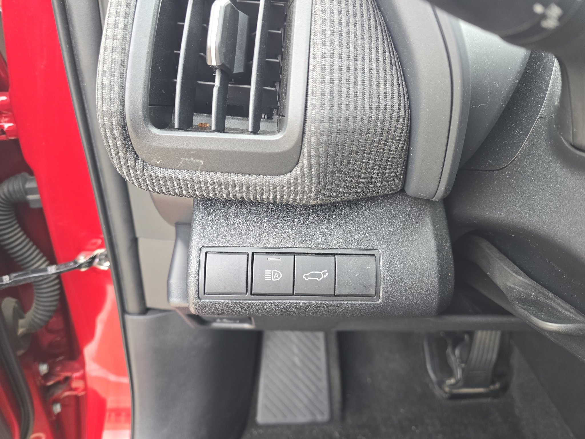 Used 2023 Elemental Red Pearl 2-Tone Subaru Touring image 21