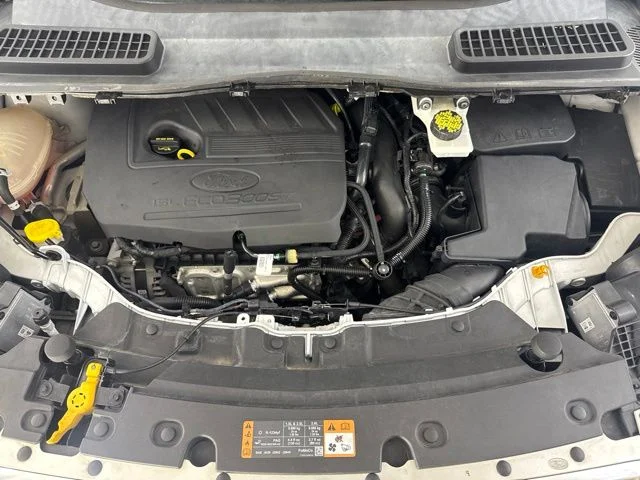 Used 2017 White Ford SE image 17