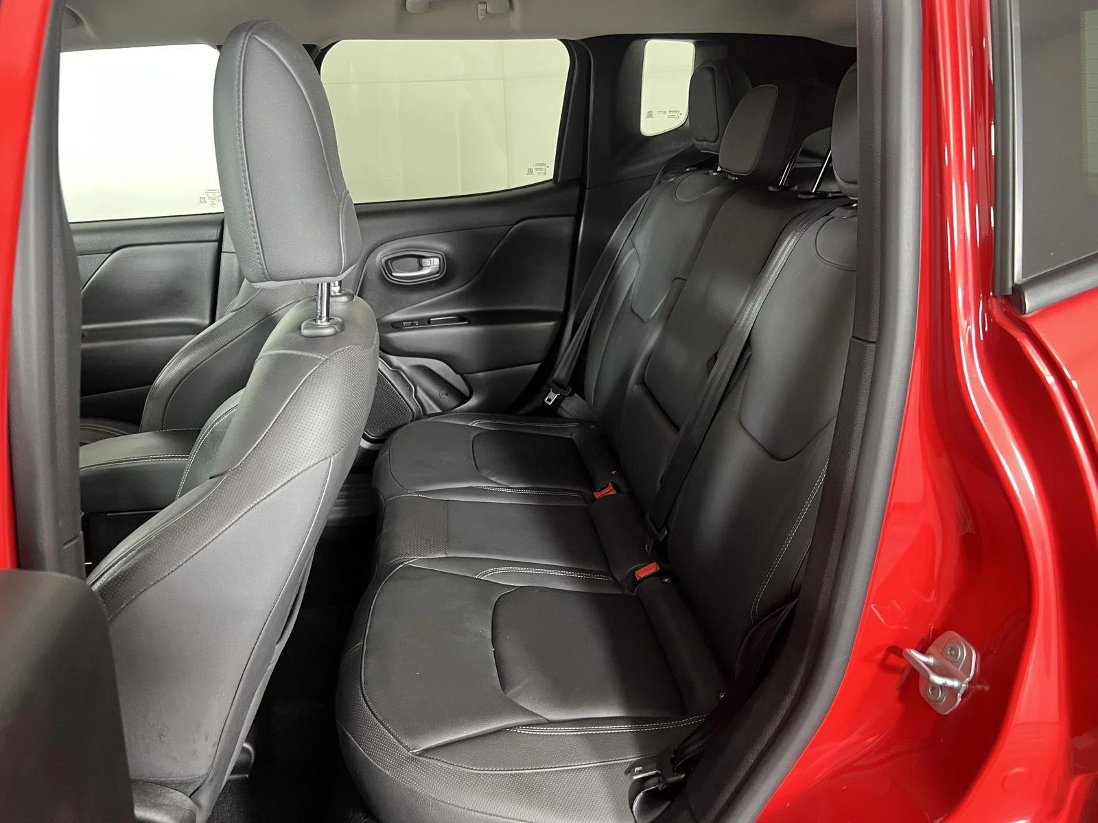 Used 2020 Colorado Red Clearcoat Jeep Limited image 21