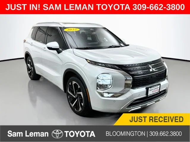 2022 Mitsubishi Outlander SEL for sale at Sam Leman Toyota of Bloomington