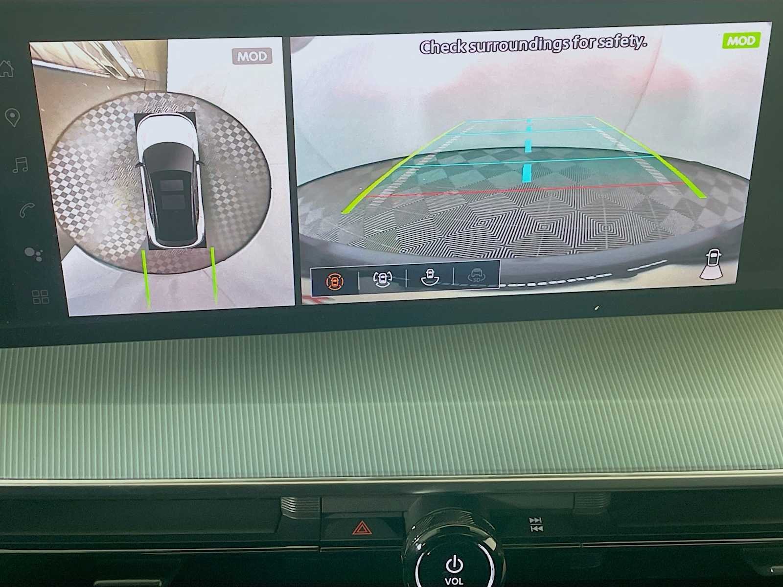 2025 Nissan Murano SL - Photo 12