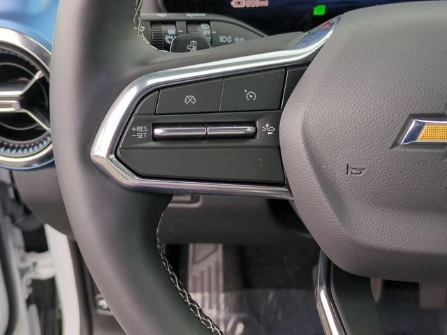Used 2026 Summit White Chevrolet LT image 13