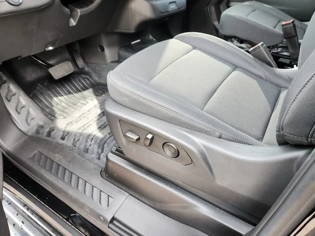 New 2025 Black Chevrolet Commercial image 15