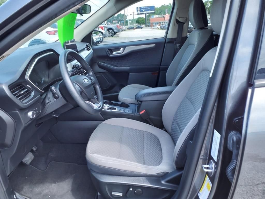 Used 2020 Gray Ford SE image 8