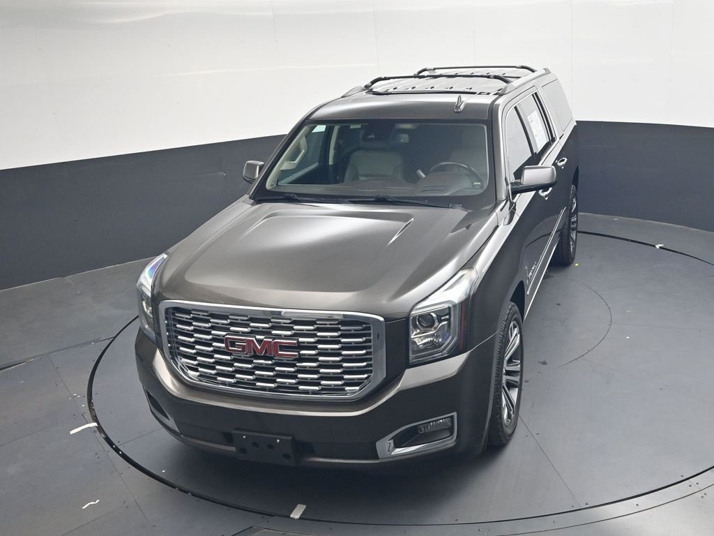 Used 2019 Gray GMC Denali image 34