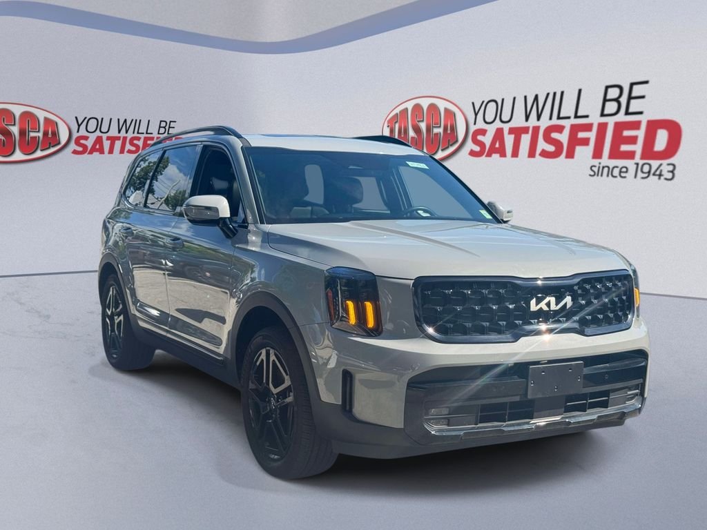 Used 2024 Gray Kia SX X-Line image 1