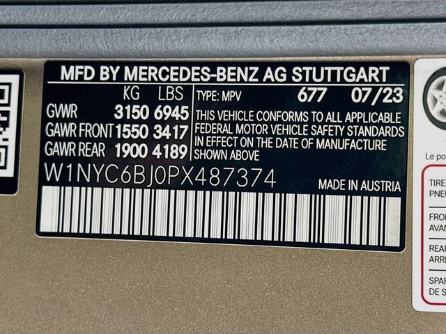 Certified Used 2023 Black Mercedes-Benz G 550 image 32