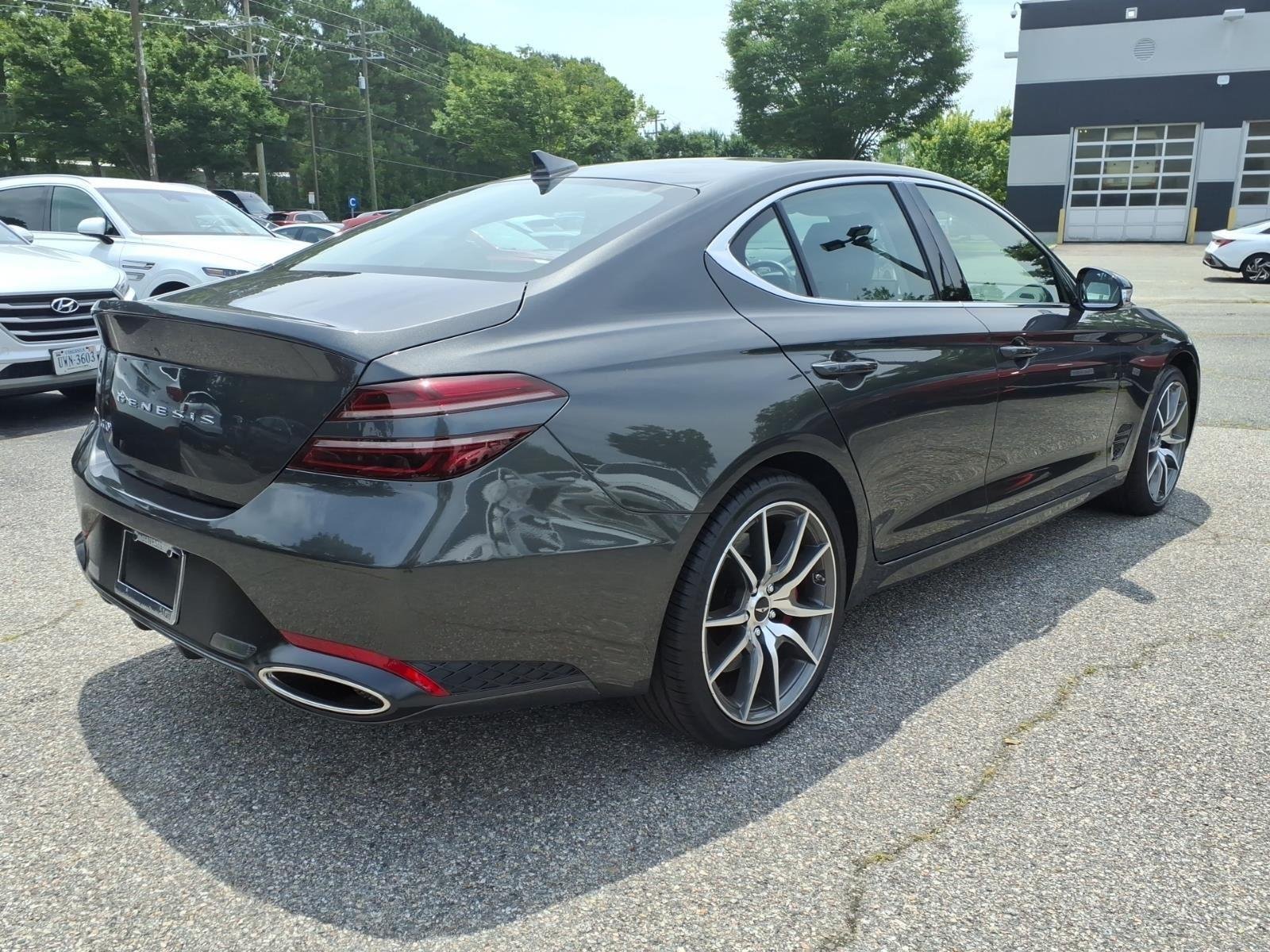 Used 2025 Makalu Gray Genesis 2.5T image 6