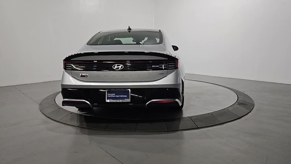 Certified Used 2025 Silver Hyundai SEL image 4