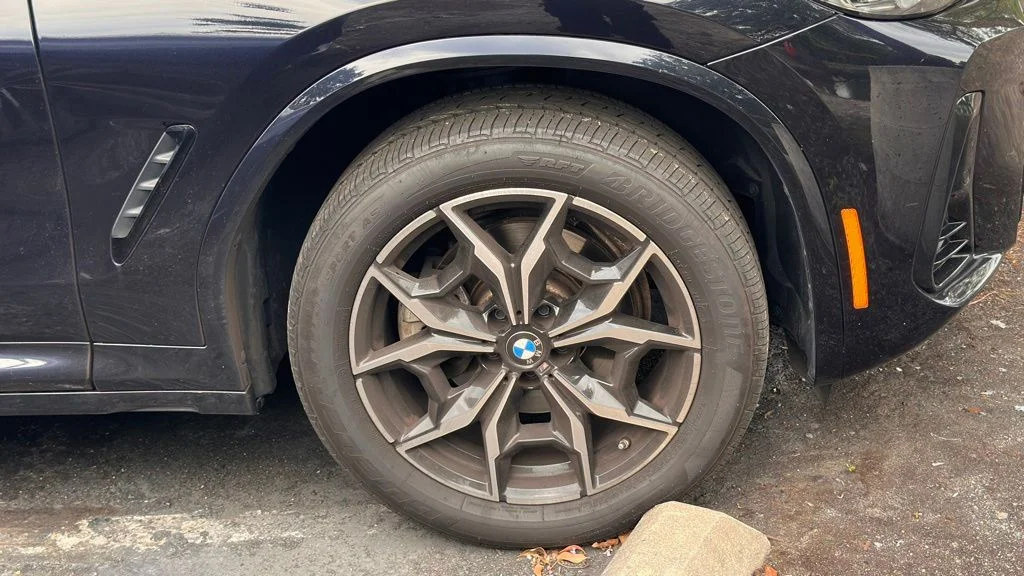 Certified Used 2023 Carbon Black Metallic BMW xDrive30i image 4