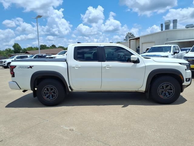Used 2026  Nissan PRO-X image 4