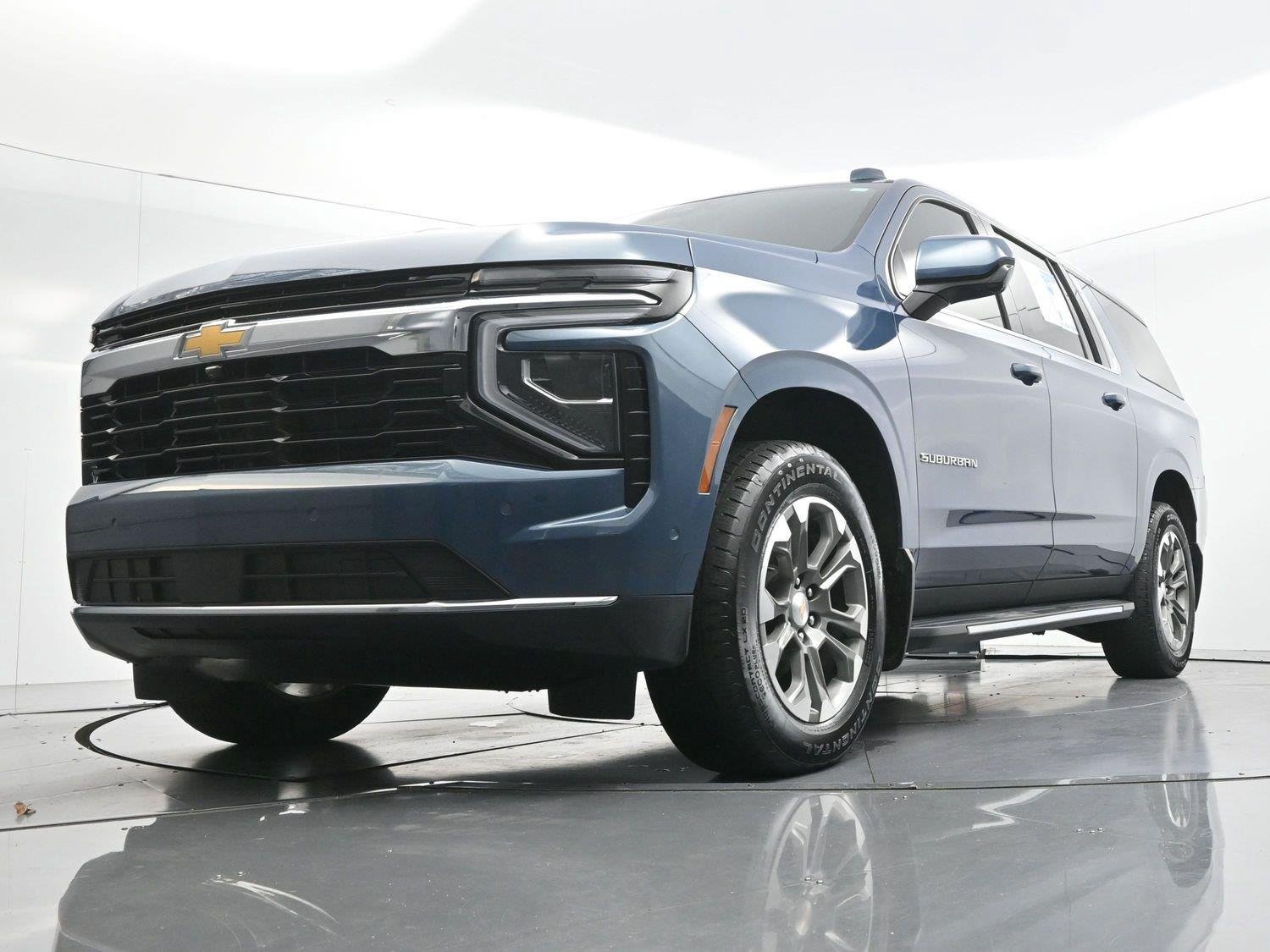 Used 2025 Lakeshore Blue Metallic Chevrolet LS image 51