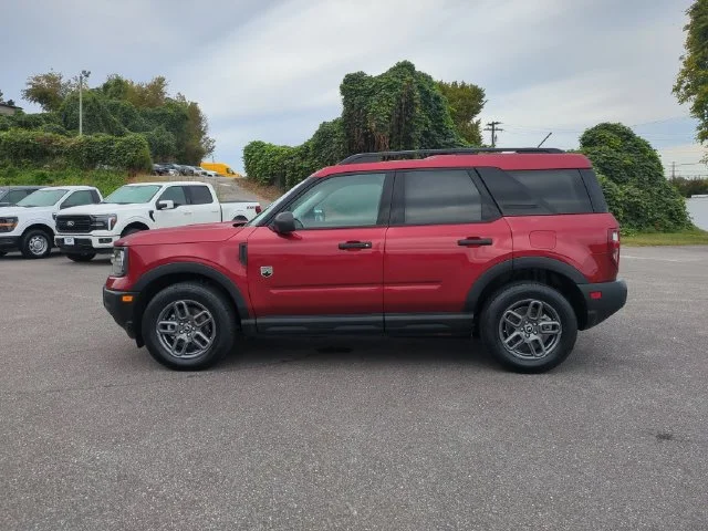 Used 2025 Red Ford Big Bend image 2