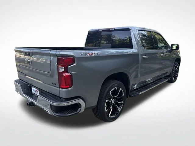 Used 2024 Gray Chevrolet LTZ image 7