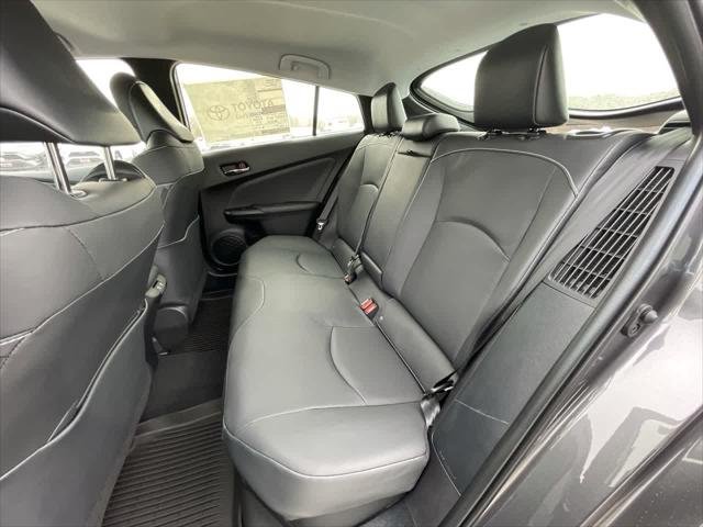 Certified Used 2021 Magnetic Gray Metallic Toyota XLE image 15