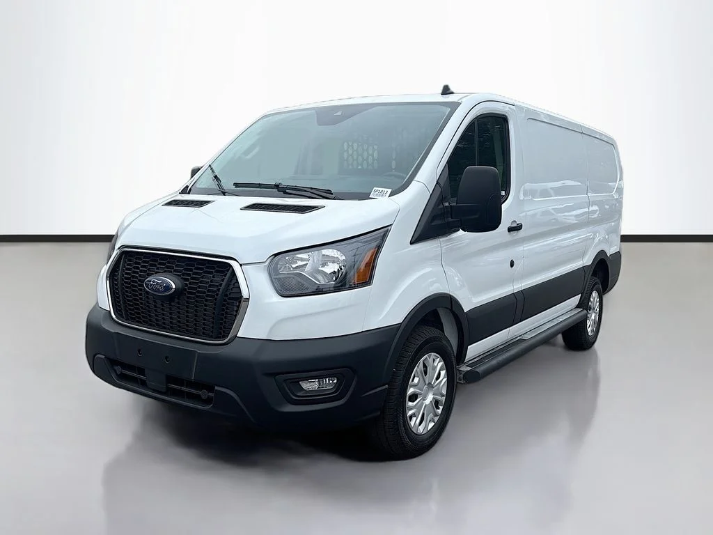 Used 2025 Oxford White Ford Base image 7
